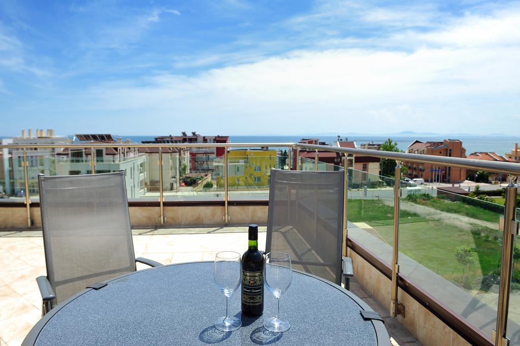 Hotel Iris Nesebar Esterno foto