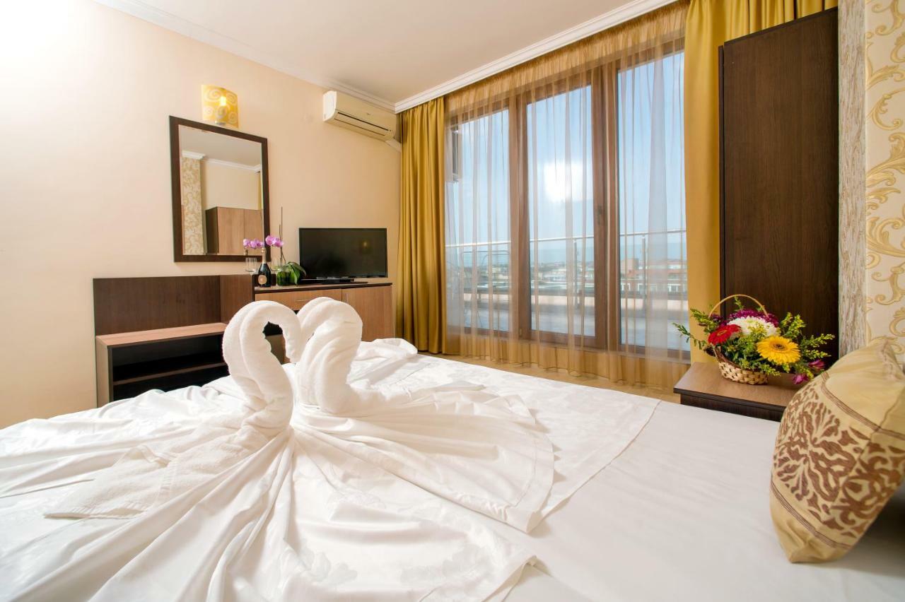 Hotel Iris Nesebar Esterno foto
